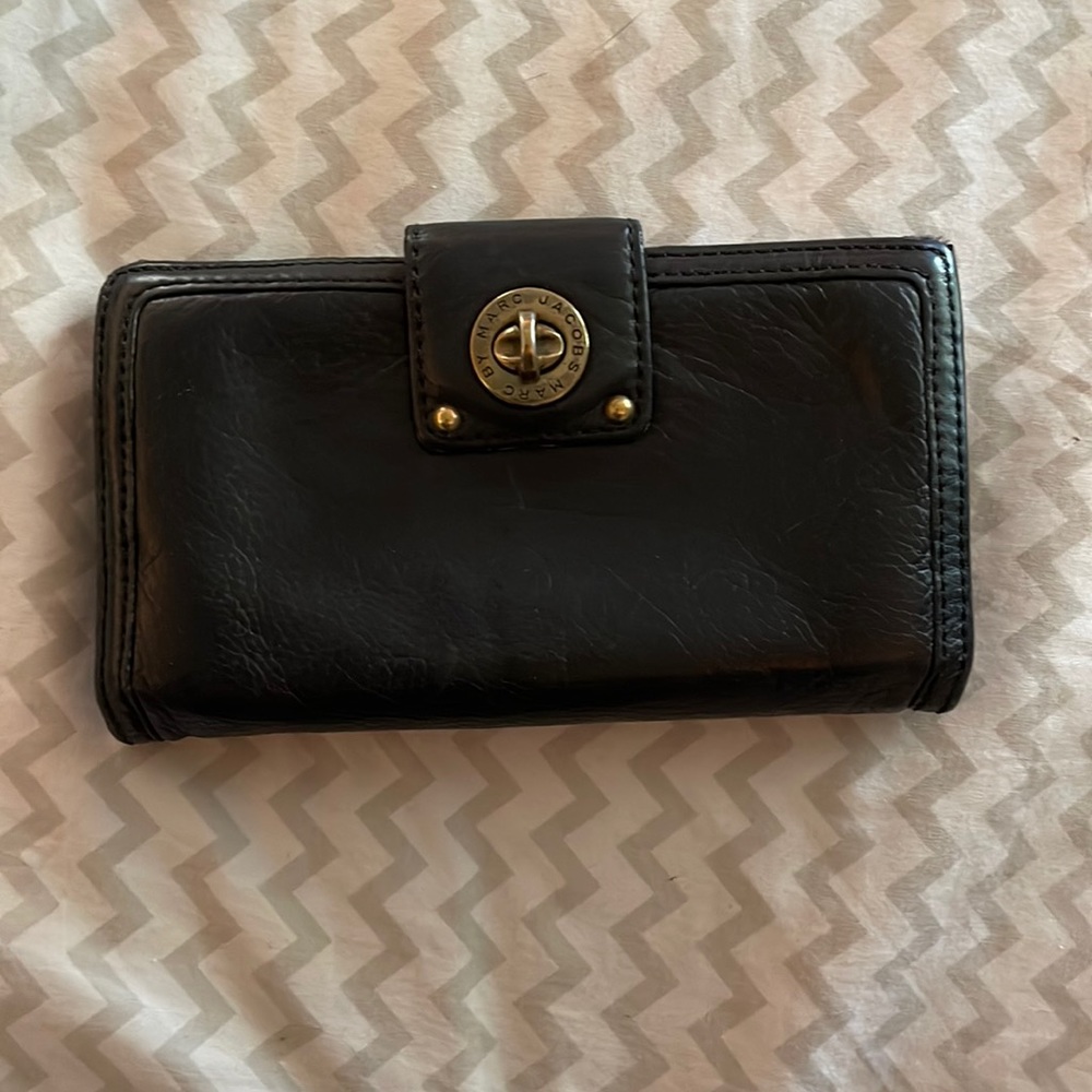 Black Marc Jacobs wallet